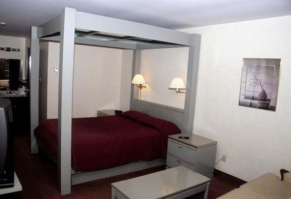 Ivy Rose Motor Inn Windsor Buitenkant foto